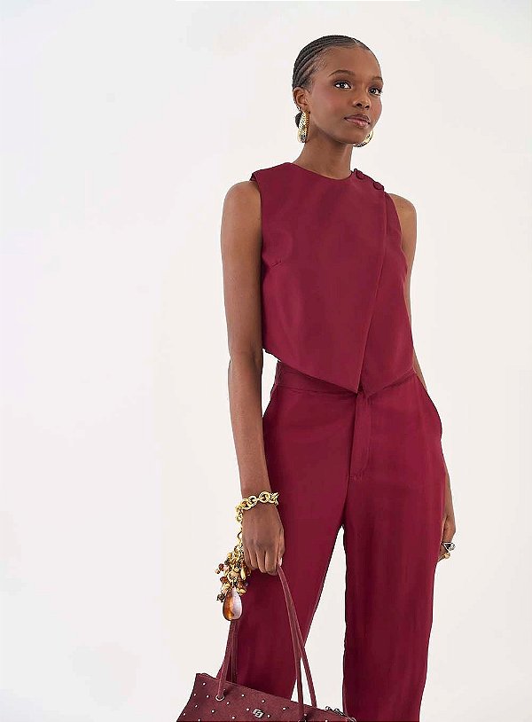 COLETE COLCCI ALFAIATARIA COM FRENTE EM SOBREPOSIÇÃO