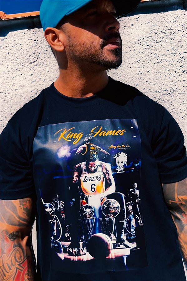 Camiseta Lebron James Troféu