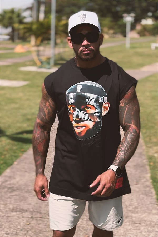 Regata Machão Lebron Face - Preta