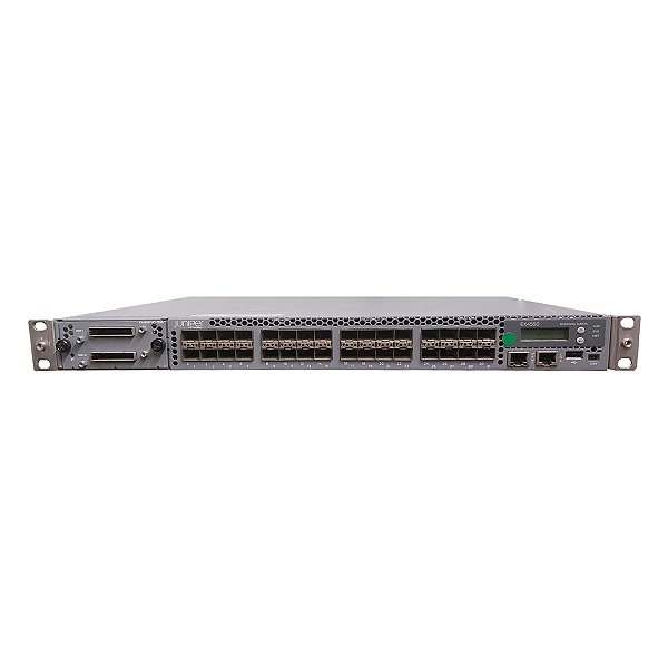 Switch Juniper EX4550-32F-AFI + Módulo EX4550-VC1-128G (EX4550-32F-AFI) - Seminovo
