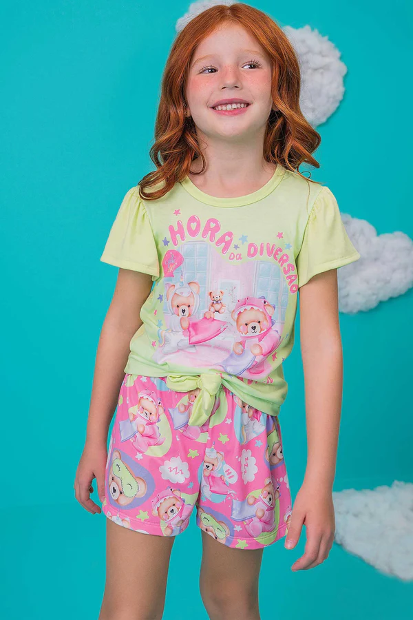 Conjunto de Pijama de Blusa em Malha Fresh e Shorts em Malha Comfy Kukiê