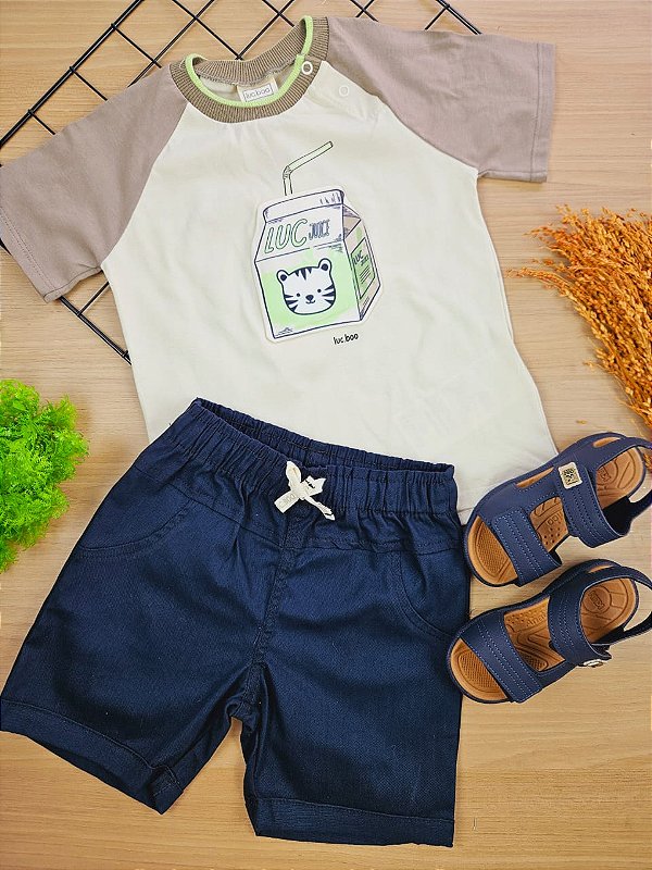 Conjunto de Camiseta em Meia Malha e Bermuda em Sarja Stretch com Elastano LucBoo