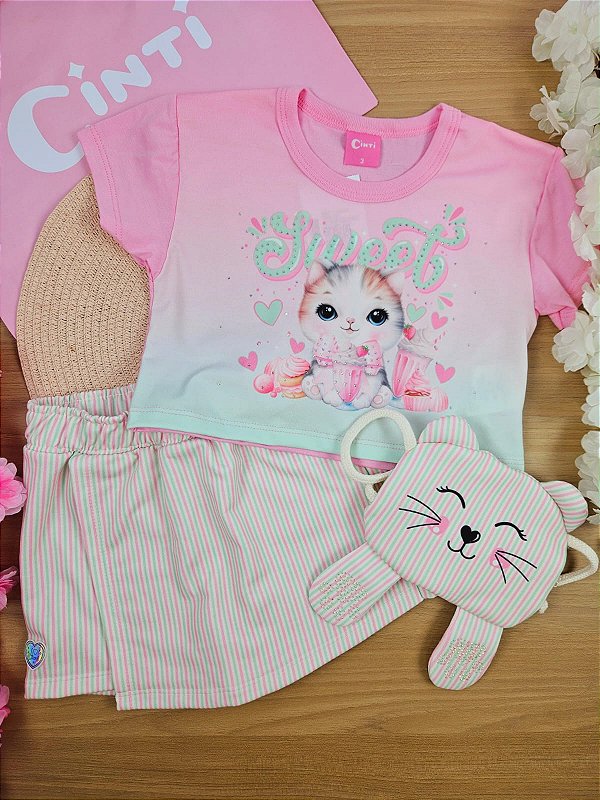 Conjunto Blusa Boxy e Short Acompanha Mochila Cinti
