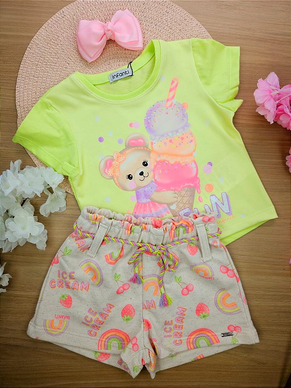 Conjunto de Blusa em Meia Malha e Shorts em Moletom Linho Infanti