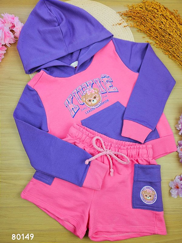 Conjunto de Blusão e Shorts em Moletom Kukiê
