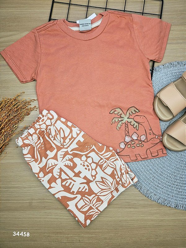 Conjunto Camiseta de Malha e Bermuda de Moletom Sem Felpa Quimby