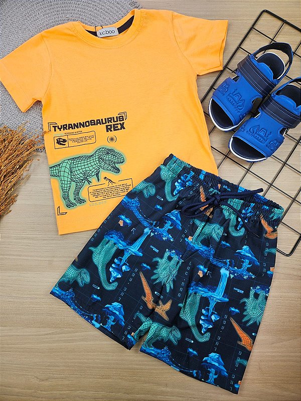 Conjunto de Camiseta em Meia Malha e Bermuda em Nylon Ergonomic com Elastano LucBoo Infantil Menino