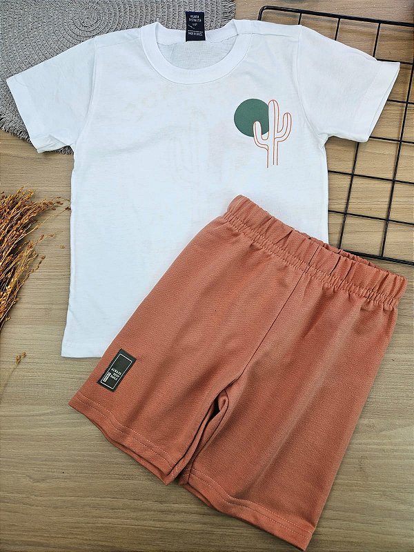 CONJUNTO CAMISETA MALHA E BERMUDA MOLETOM Bee Loop