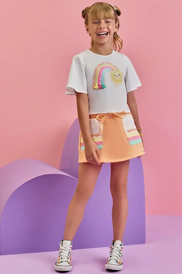 Conjunto de Blusa Boxy em Malha Power e Short Saia em Moletom sem Pelúcia Infanti Infantil Menina