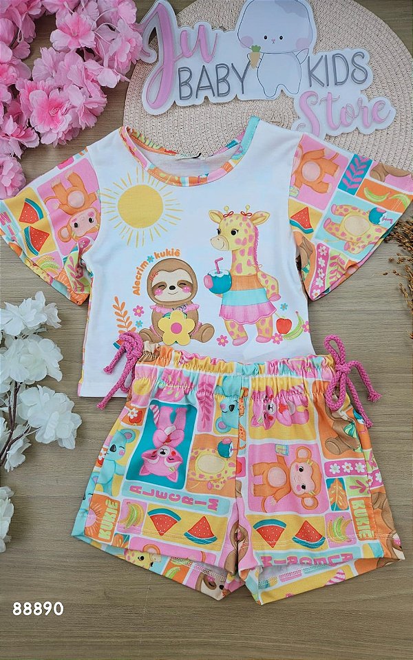 Conjunto de Blusa Boxy e Shorts em Malha Fresh Kukiê Infantil Menina