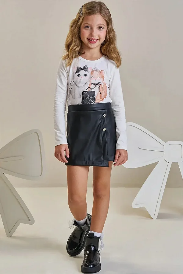 Conjunto de Blusa em Cotton e Short Saia em Couro Sintético Infanti Infantil Menina