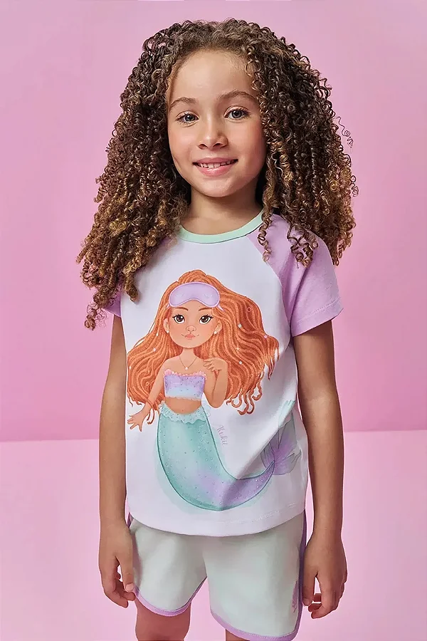 Conjunto de Pijama de Blusa e Shorts em Meia Malha Kukiê Infantil Menina