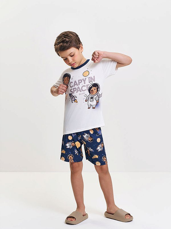 Pijama Camiseta e Bermuda Capivara Espacial Divertto