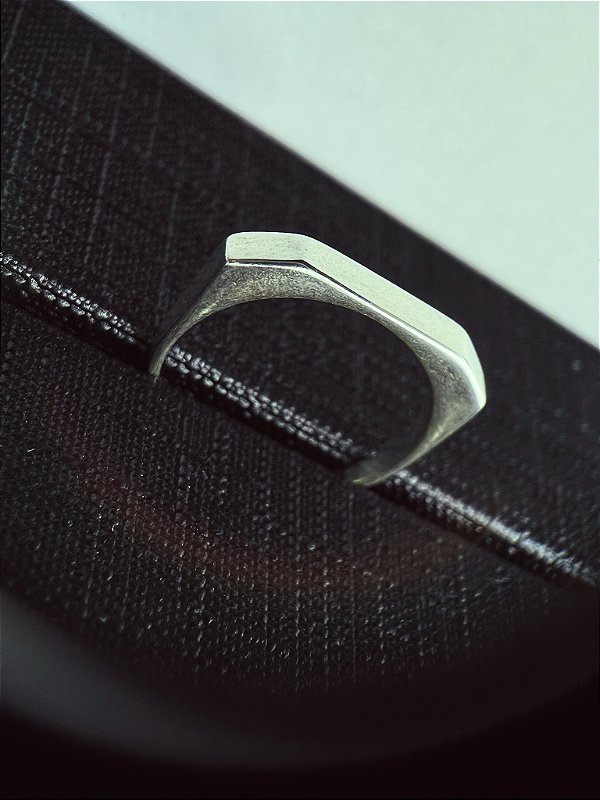 Anel Key Design de Prata SSR Simplicidade