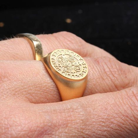 Anel Key Design Bento de Aço Dourado