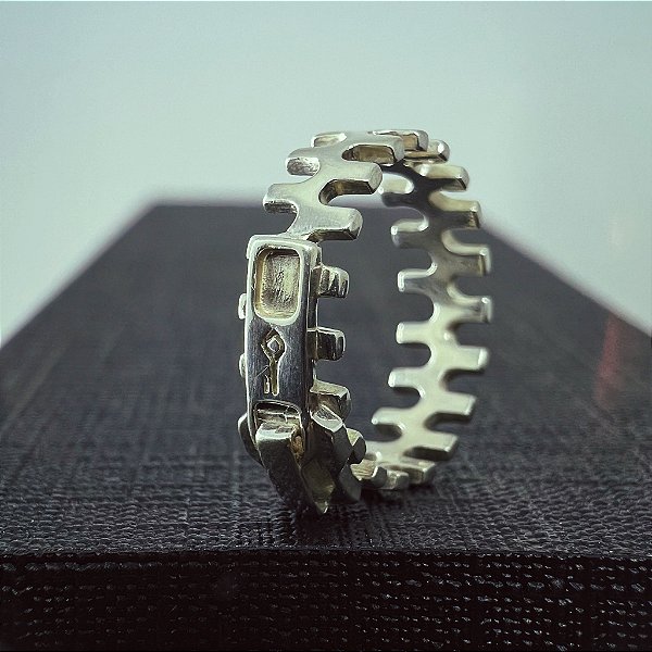 Anel Key Design Howe de Prata 925