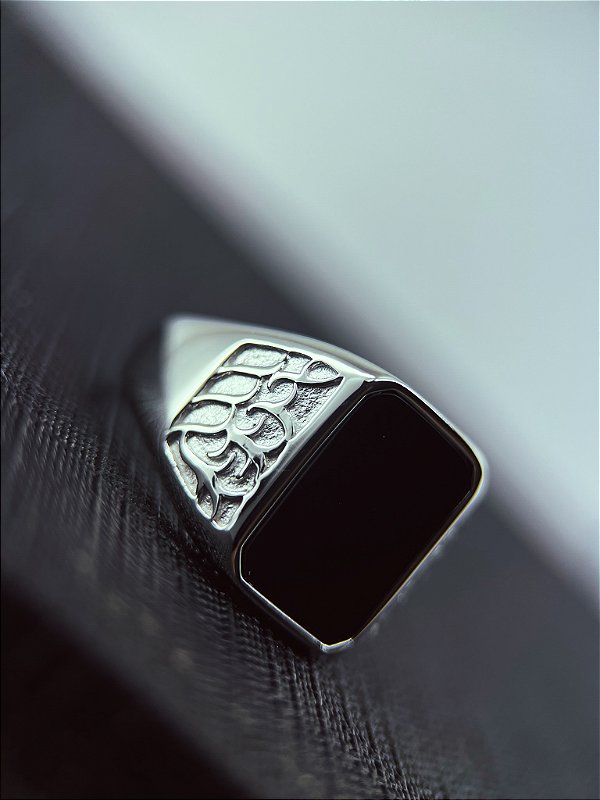 Anel Key Design Eddie Pedra Opala Preta