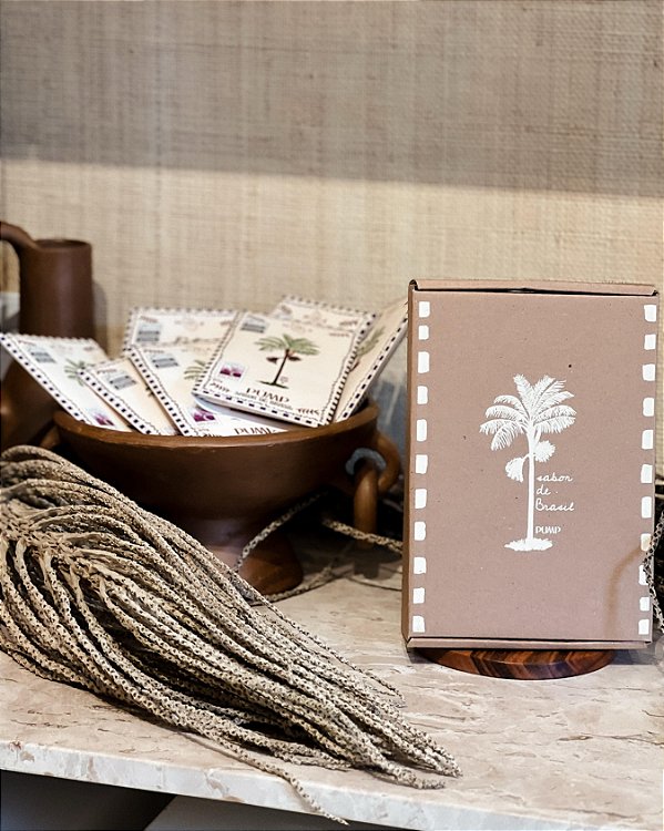 Kit Sabor de Brasil - barra de chocolate + lenço exclusivo