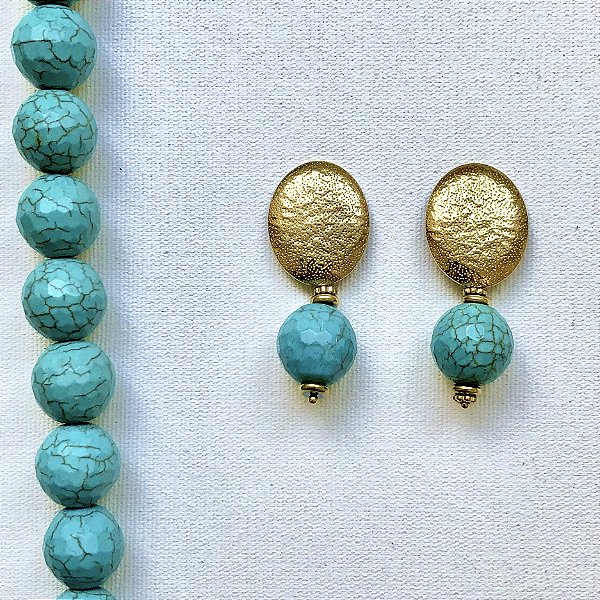 BRINCO ROMA HOWLITA TURQUESA DOURADO