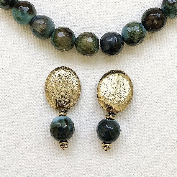 BRINCO ROMA AGATA CRACK VERDE MARROM DOURADO