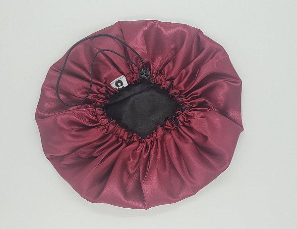 Touca Cetim Dupla Face Ajustável Preta com Marsala
