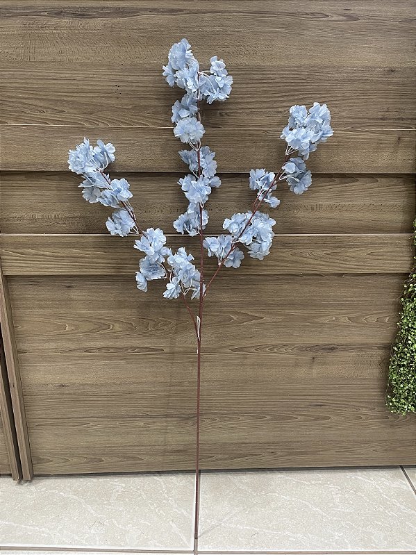 Galho de Cerejeira Azul Claro - 90 cm