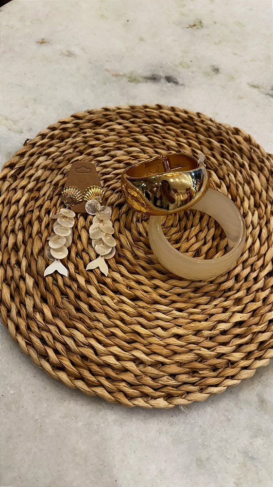 CONJUNTO DE PULSEIRAS LAU