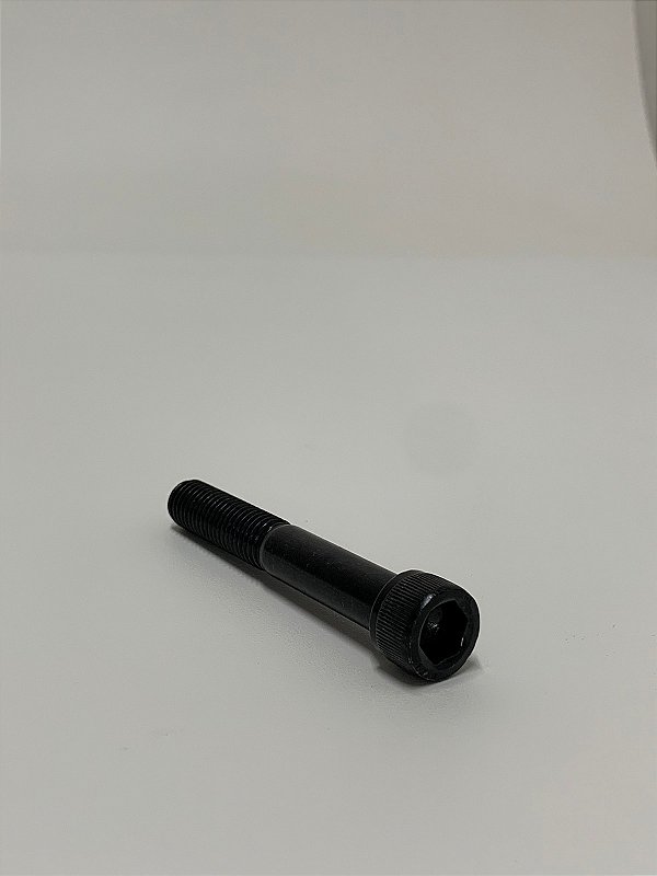 XKAH-00430 - Parafuso da Engrenagem de Rolamento - R110-7, R110-7A, R140LC-7, R140LC-7A, R180LC7, R180LC7A, R210LC3H, R210LC7, R210LC7A, R210LC7H, R250LC7, R250LC7A, RC215C7, RC215C7H