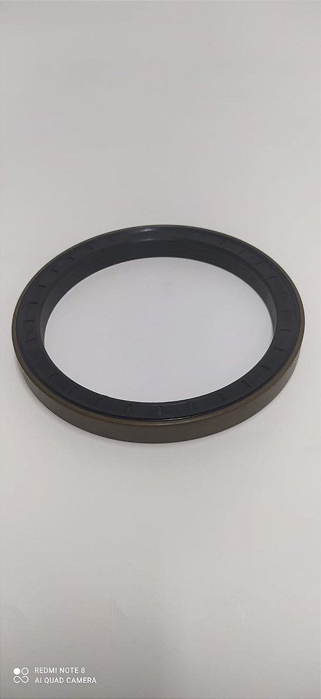 ZTAM-00191 - Retentor do Cubo - HL730-7, HL730TM7, HL740-7, HL740-7A, HL740TM-7, HL740TM-7A