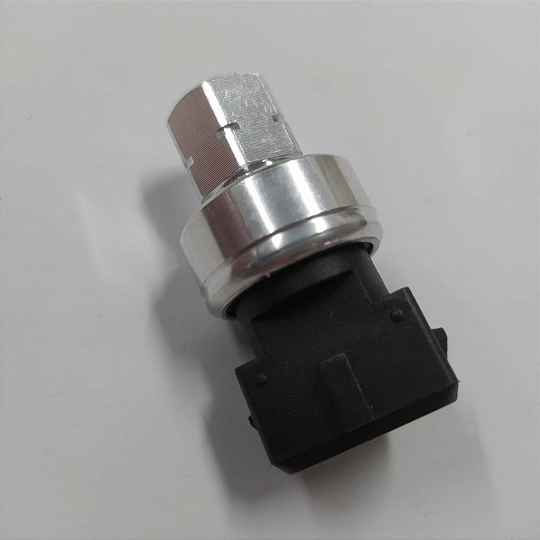 15103658 - Sensor de Pressão - L110F, L110G, L110H, L120F L120G, L120H, L150F, L150G L150H , L180F, L180F HL, L180G L180G HL, L180H, L180H HL, L220F L220G, L220H , L250G, L250H L260H , L350F, L 350H, L45F L45G, L45H, L50F, L50G L50H, L60F, L60G, L60H L70F