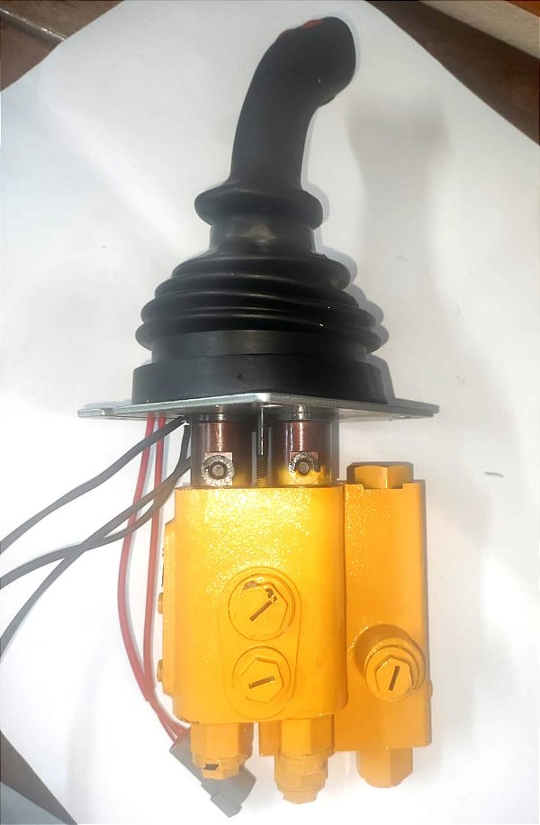 4120006641 - Alavanca Controle - L936, L938, L918, LG956L, LG958L, LG968