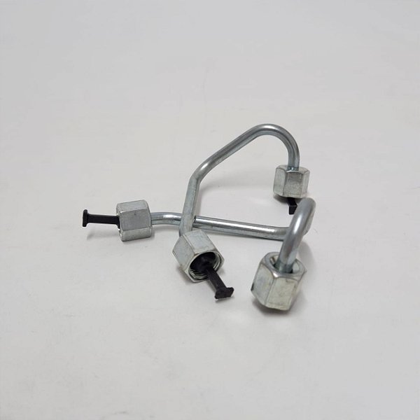 21302231 - Tubo de Pressão - EC200, EC210, EC220, EW145, EW205, EW230, L60, L90, P5770, P5870, P6820, P6870