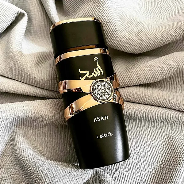 Perfume Árabe Lattafa Asad Black 100ml – Poder, Intensidade e Sofisticação