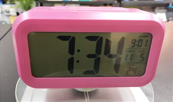 Relogio digital de mesa de led a pilha kapbom ka-7053
