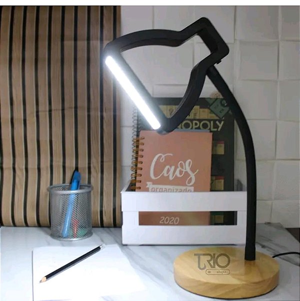 Luminaria de mesa articulada luatek lk-791