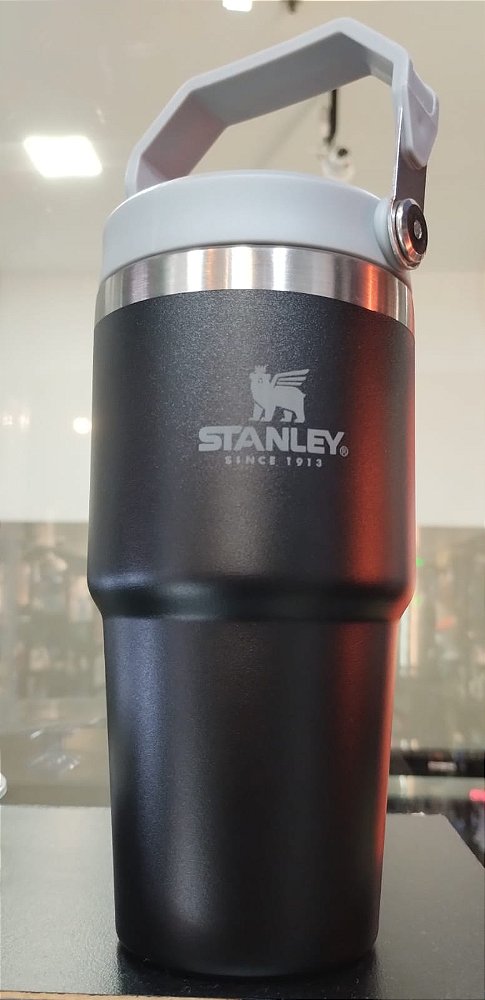 Garrafa copo com alca e tampa termica stanley 600ml