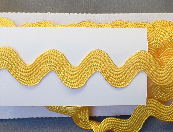 334/03 - Sianinha 9mm x 10m | Amarelo Ouro 8 - 100% viscose