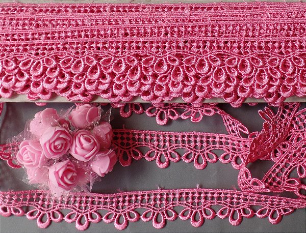 GP002 - 2,80cm x 13,70m | Renda Guipure 100% Poliéster Rosa Chiclete