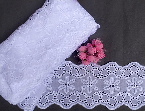 BA018 - 10,90cm x 13,70m | Bordado Inglês 100% Algodão Bco