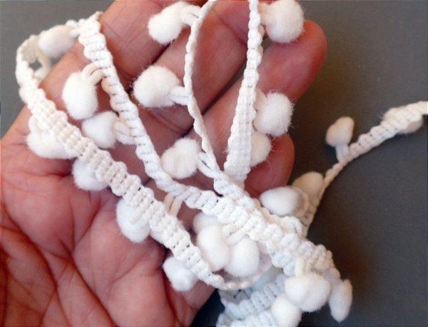 Pompom Branco - 1.6 CM 10m