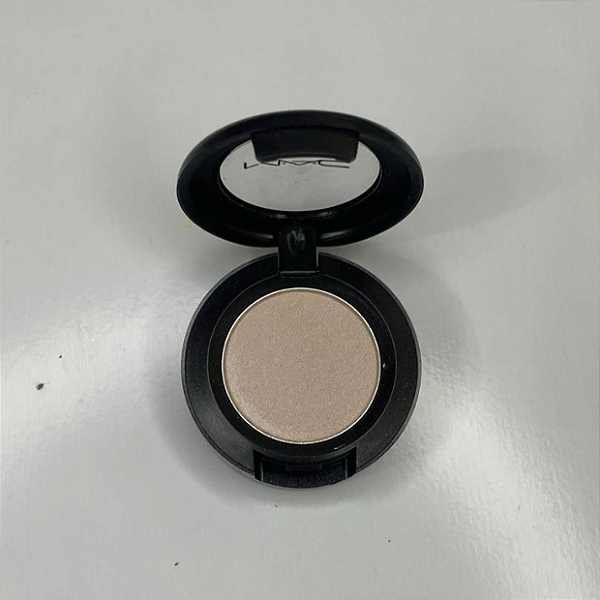 Sombra Unitária MAC Cosmetics Single Eye Shadow | Cor: Shroom (Sem caixa)