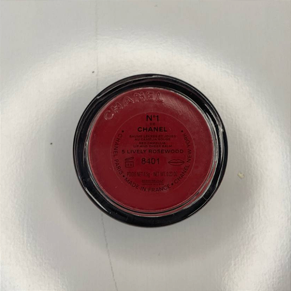 Balm Para Rosto e Lábios Chanel N°1 de Chanel | Cor: 5 Lively Rosewwod
