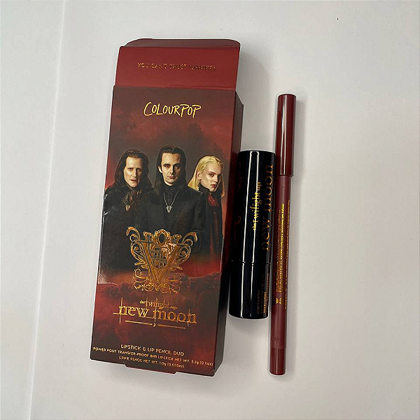 Kit para Lábios Colourpop X Twilight New Moon You Can't Trust Vampires Lip Liner & Lipstick Set | Crepúsculo Lua Nova (Bala com defeito de Fábrica)