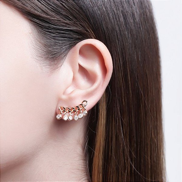 Ear cuff grumes e pontos de luz