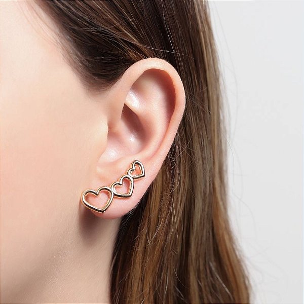 Ear cuff 3 corações vazados