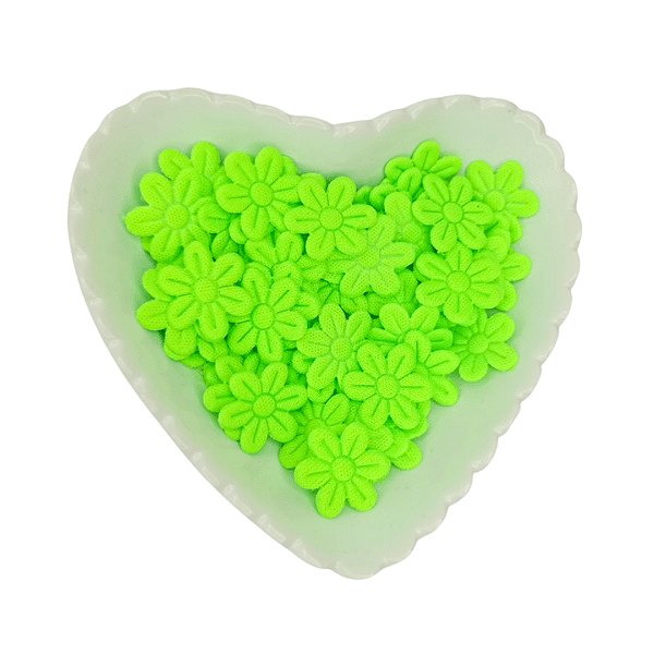 Flor de Tecido Prensada 6 pétalas 2cm x 2cm Pacote com 100 unidades | Verde Neon