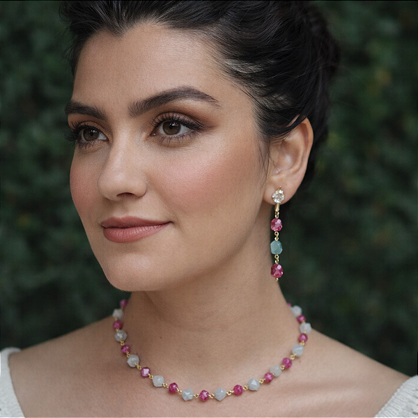 COLAR FEMININO COM PEDRAS NATURAIS "AURORA"