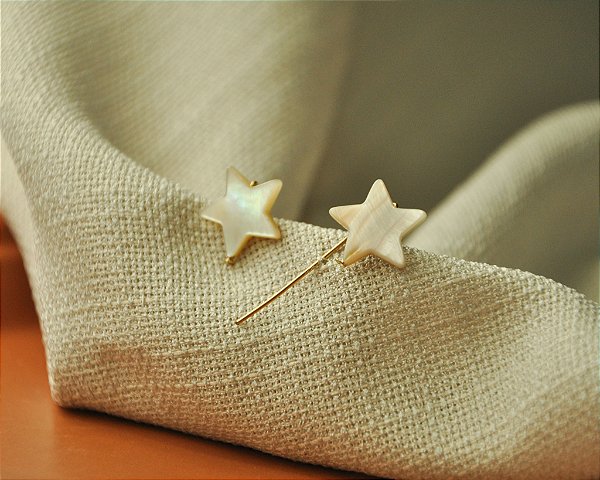BRINCO ESTRELA MADREPÉROLA