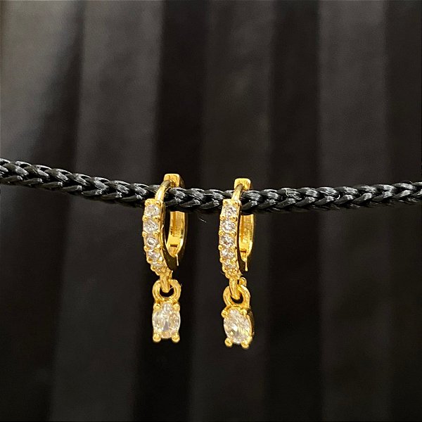 ARGOLA CRAVEJADA COM GOTA
