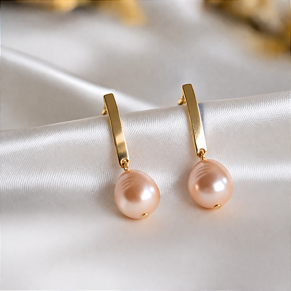 BRINCO COM PÉROLA DE AGUA DOCE "ÉLANCE"